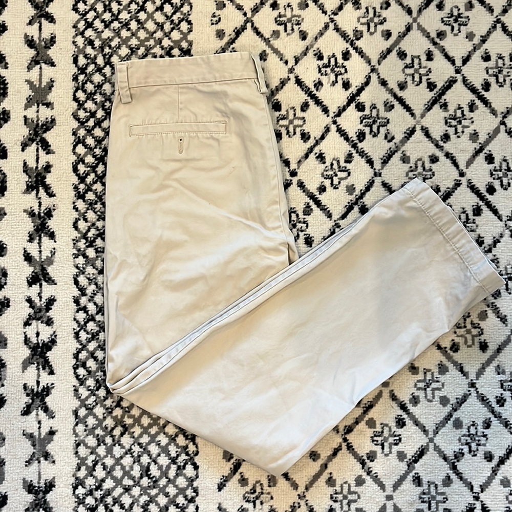 Old navy slim fit khaki pants